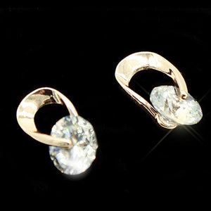 2020 New Fashion Simulated Pearls Pendient  Angel Wings Leaf Feather Flowers Stud Earrings For Women Wedding Jewelry