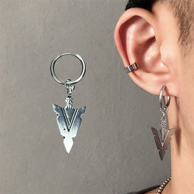 New Fashion Punk Butterfly Clip Earring for Teens Women Men Ear Cuffs Zinc Alloy Cool Jewelry Vintage Retro Chain Earings Metal