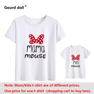 Family Tshirts Fashion mommy and me clothes baby girl clothes MINI and MAMA Fashion Cotton Family Look Boys Mom Mother Clothes